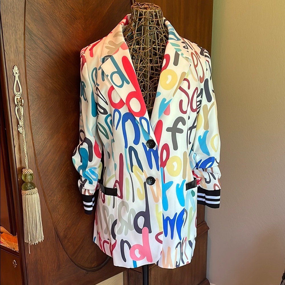 Vibrant Multicolor Letter Print Blazer